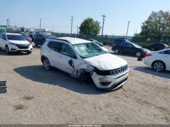  Salvage Jeep Compass