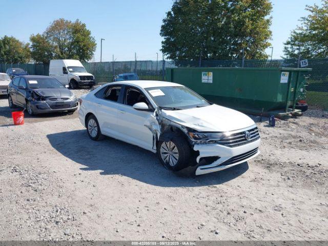  Salvage Volkswagen Jetta