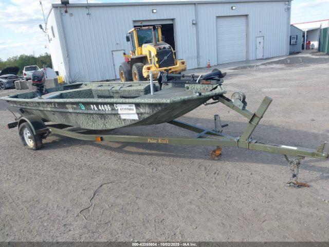  Salvage * 159 Boat