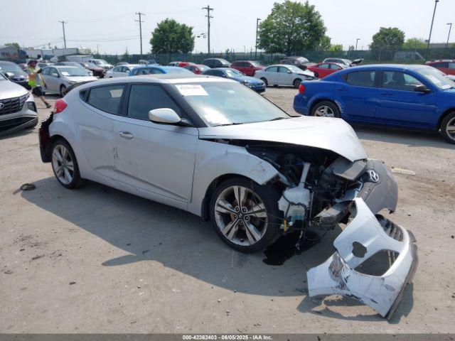  Salvage Hyundai VELOSTER