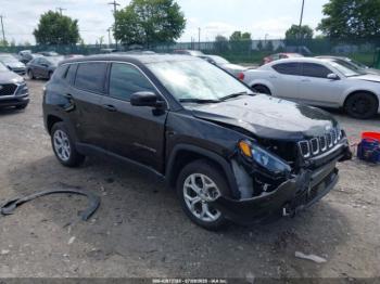  Salvage Jeep Compass