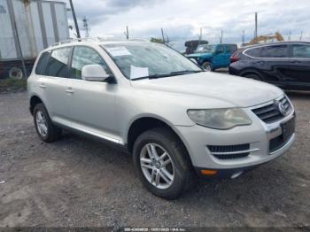  Salvage Volkswagen Touareg