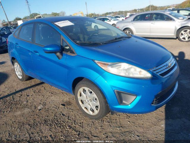  Salvage Ford Fiesta