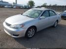 Toyota Camry Xle Image 2