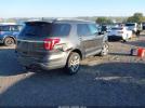 Ford Explorer Xlt Image 4