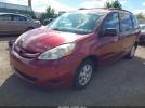 Toyota Sienna Le Image 3