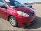Toyota Sienna Le Image 4