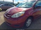 Toyota Sienna Le Image 13