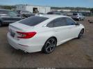 Honda Accord Sport 2.0t Image 13