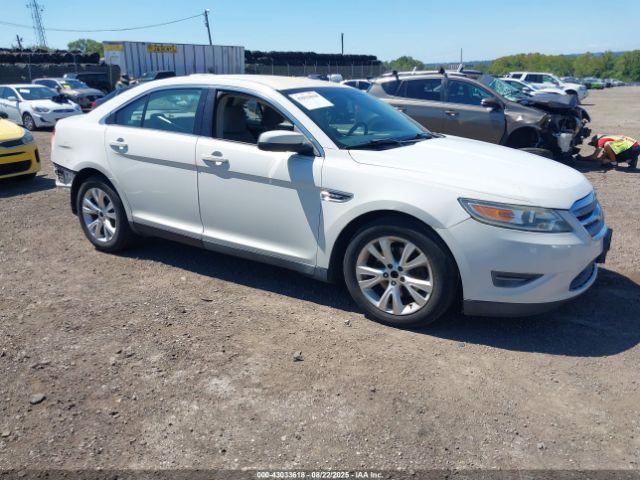  Salvage Ford Taurus