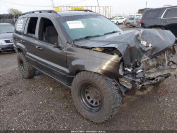  Salvage Jeep Grand Cherokee