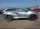 Toyota Highlander Se Image 12