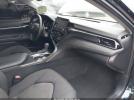 Toyota Camry Le Image 4