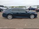 Toyota Camry Le Image 10