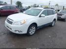 Subaru Outback 2.5i Limited Image 9