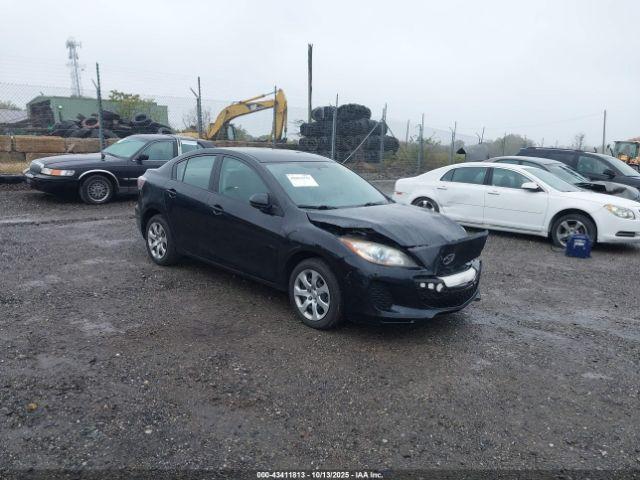  Salvage Mazda Mazda3