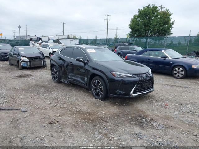  Salvage Lexus Ux