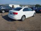 Volkswagen Jetta 2.0l S Image 8