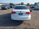 Volkswagen Jetta 2.0l S Image 3