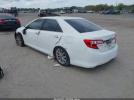 Toyota Camry Xle Image 8