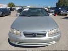 Toyota Camry Le Image 12