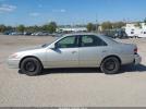 Toyota Camry Le Image 16