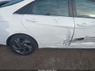 Hyundai ELANTRA Limited Image 18