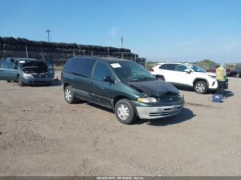  Salvage Chrysler Voyager