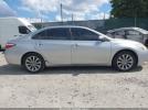 Toyota Camry Xle Image 13