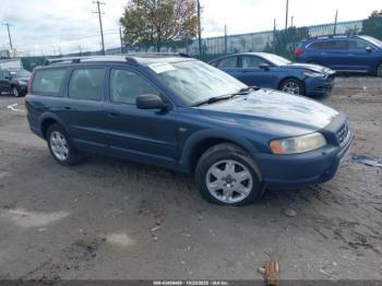  Salvage Volvo XC70