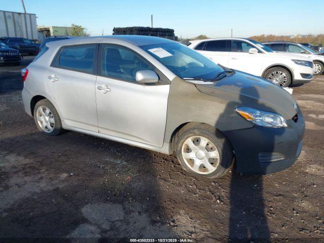  Salvage Toyota Matrix
