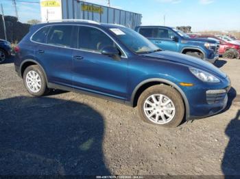  Salvage Porsche Cayenne