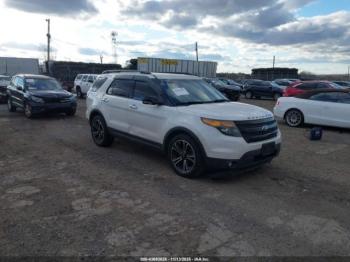  Salvage Ford Explorer