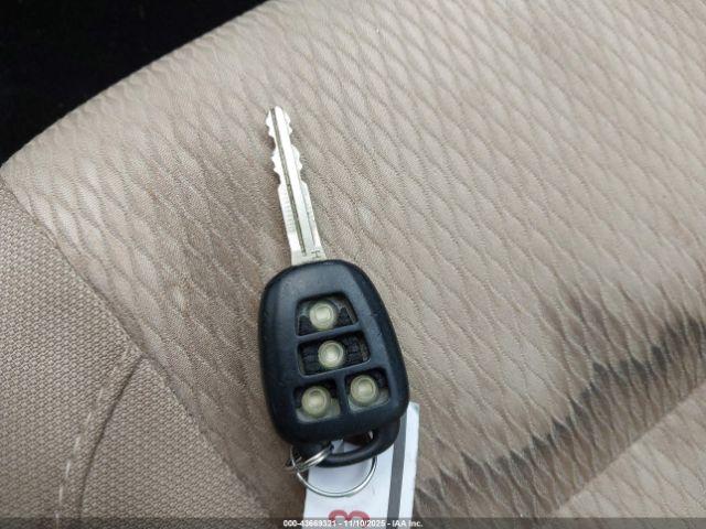 Toyota Corolla Le Image 6