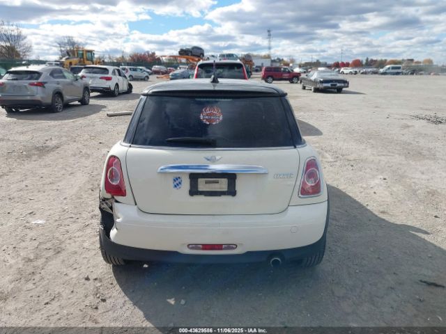 MINI Cooper Image 11