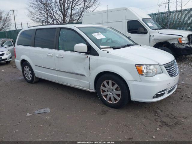  Salvage Chrysler Town & Country