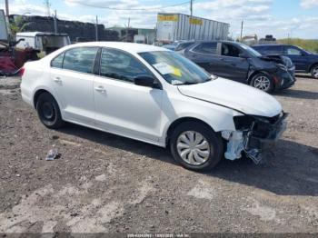  Salvage Volkswagen Jetta