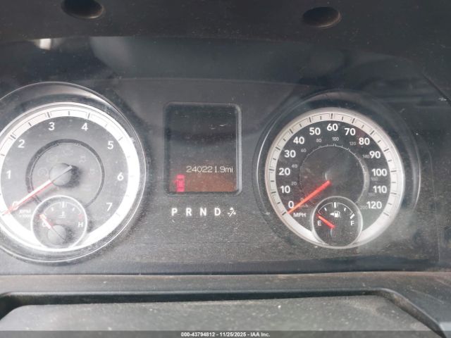 Ram 1500 Slt Image 4