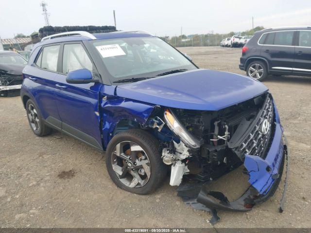  Salvage Hyundai VENUE