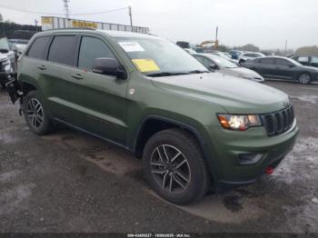  Salvage Jeep Grand Cherokee