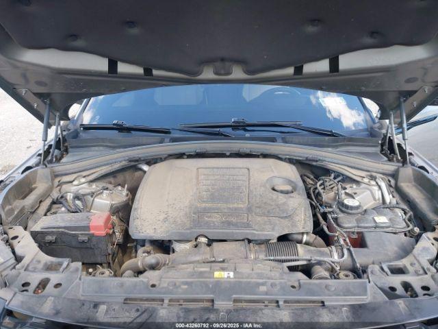 Land Rover Range Rover Velar P250 R-dynamic S Image 13