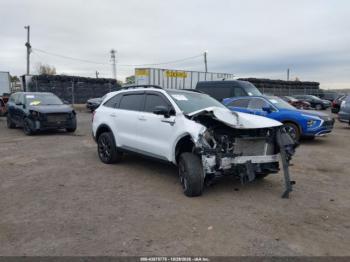  Salvage Kia Sorento