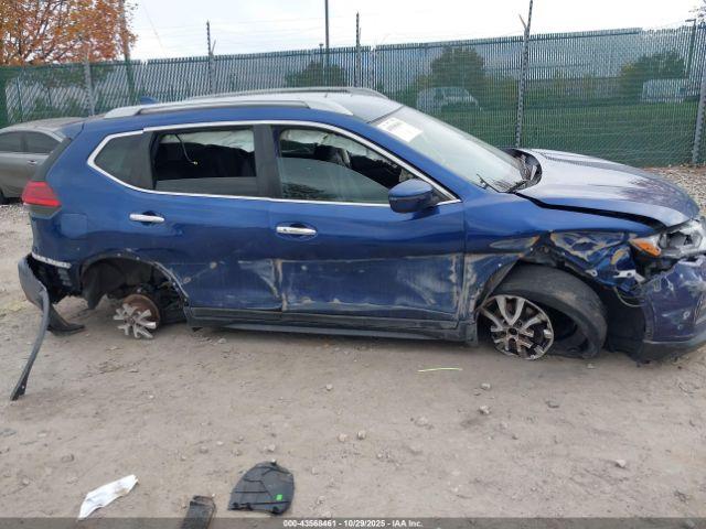 Nissan Rogue Sv Image 14