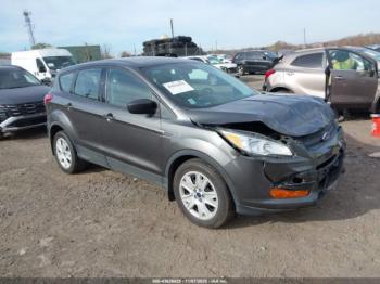  Salvage Ford Escape