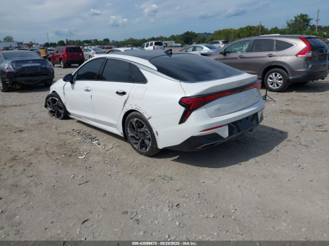 Kia K5 Gt-line Image 6