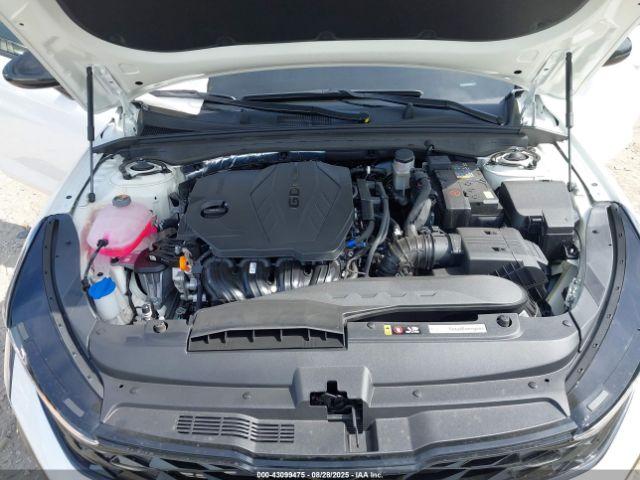 Kia K5 Gt-line Image 9