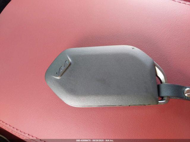 Kia K5 Gt-line Image 12