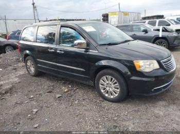  Salvage Chrysler Town & Country