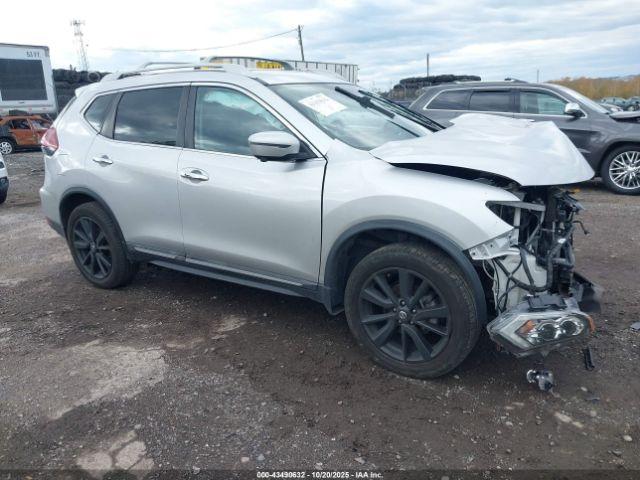 Salvage Nissan Rogue