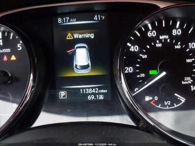 Nissan Rogue S Image 15